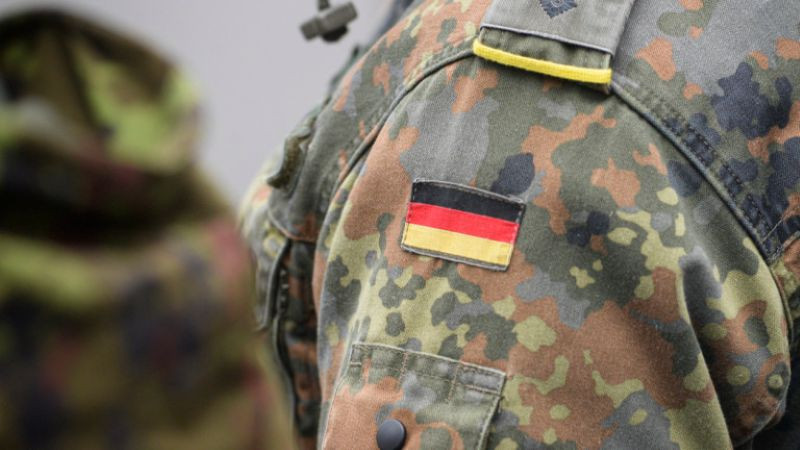 Германското правителство прие закон за доброволната военна служба